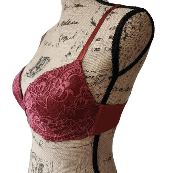 3/$15 Marilyn Monroe Underwire Lace Push-up Bra - 34C - Picture 2 of 8